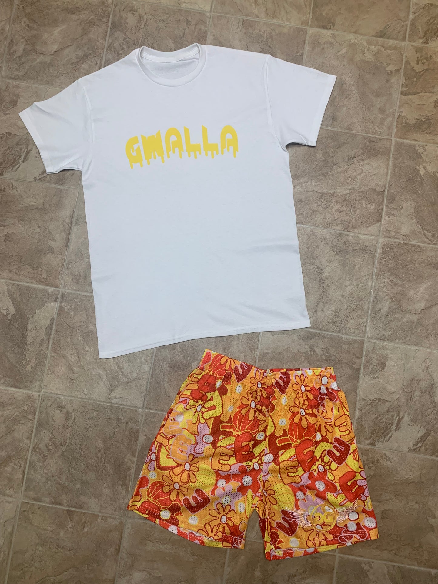 YELLOW GWALLA TEE